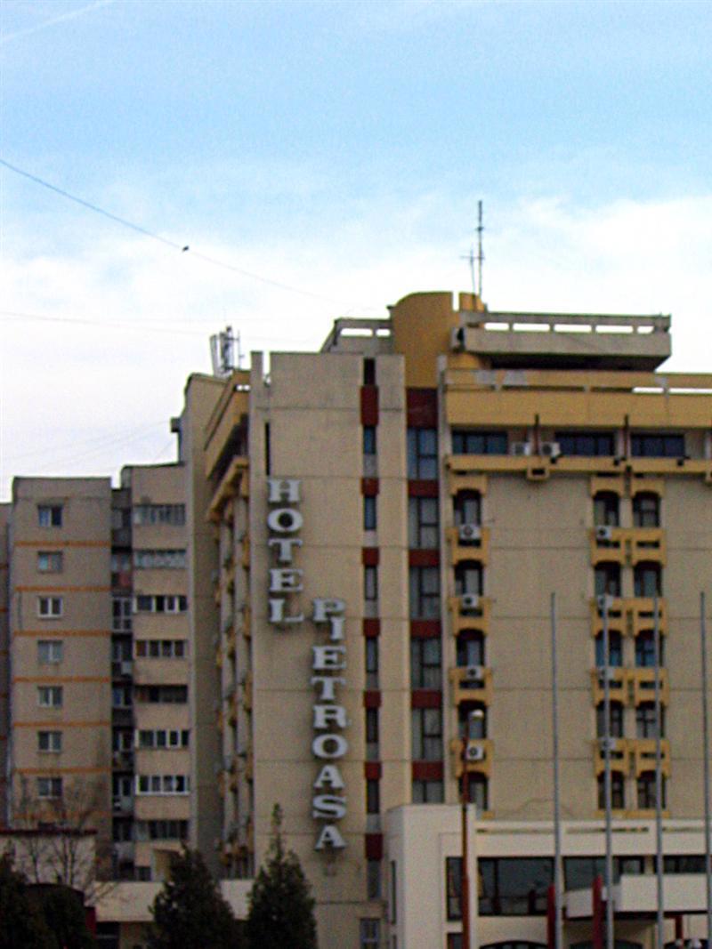 Hotel Pietroasa Buzău Eksteriør billede